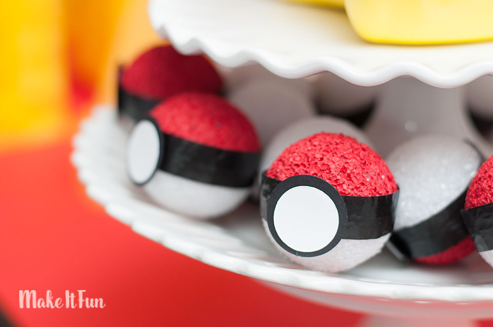 DIY Pokemon Pokeball Craft