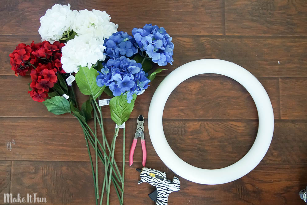 Patriotic Wreath Supplies